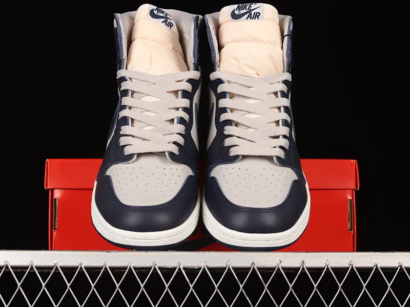All categories Air Jordan Jordan series basketball shoes Air Jordan 1 High foreign trade version Air Jordan 1 High "Georgetown" AJ1 Joe 1 Georgetown high-top basketball shoes BQ4422-400